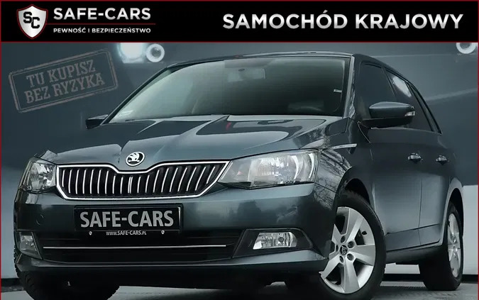 samochody osobowe Skoda Fabia cena 43900 przebieg: 112000, rok produkcji 2018 z Łomianki